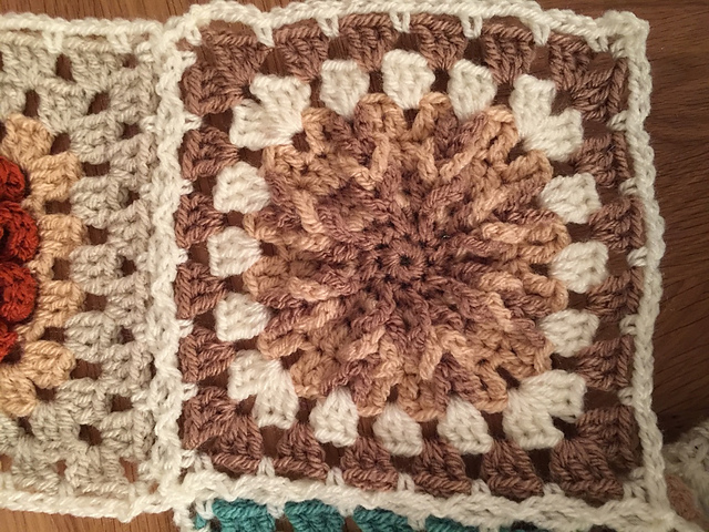 Square 6 August 2016