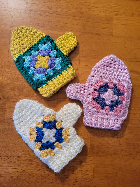 Child's Granny Square Mittens