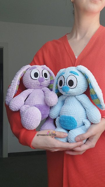 Ravelry: Floppy bunny pattern by Alina Hoza