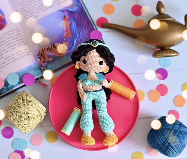 Ravelry: doll Jasmine pattern by Alina Yapaeva