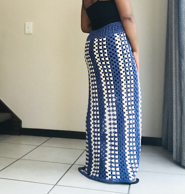 Granny Stitch Long Skirt