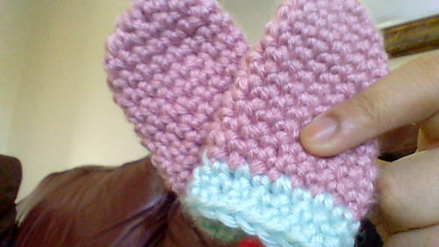 Sweet Strawbaby Mittens