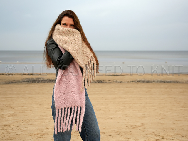 Ravelry: Oversized scarf with fringe pattern by All You Need To Knit