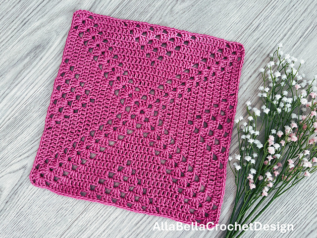 Diamond Granny Cross Square