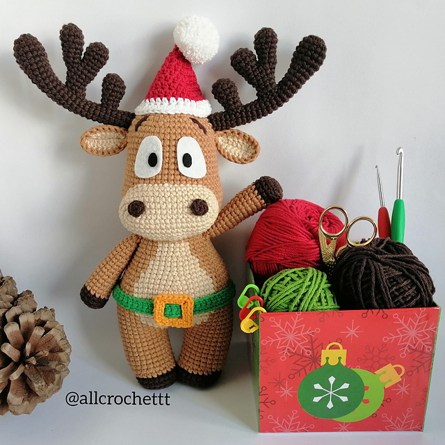 Ronni Reindeer