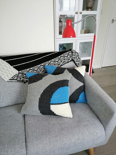 Spice Up a Sofa, 1