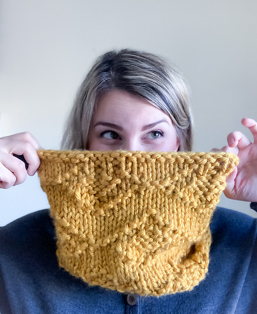 Charlotte’s Diamond Cowl