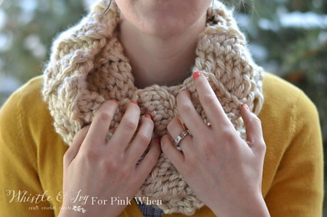 (Almost) 30 Minute Ribbed Cowl