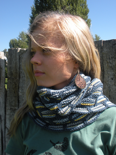 "Hit the Bricks" Scarf