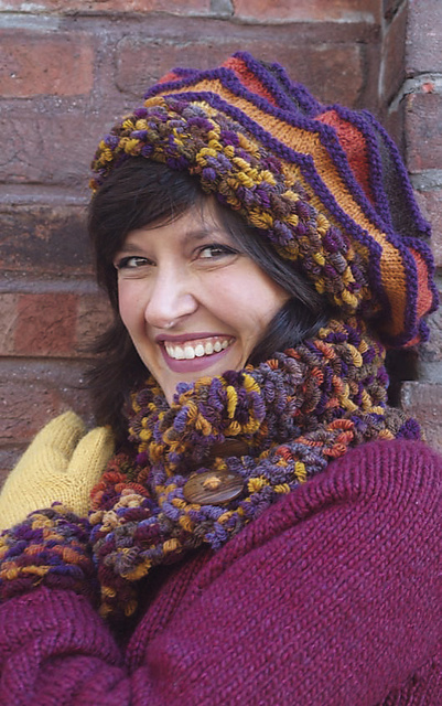 Hat, cowl and mittens – MR11-13