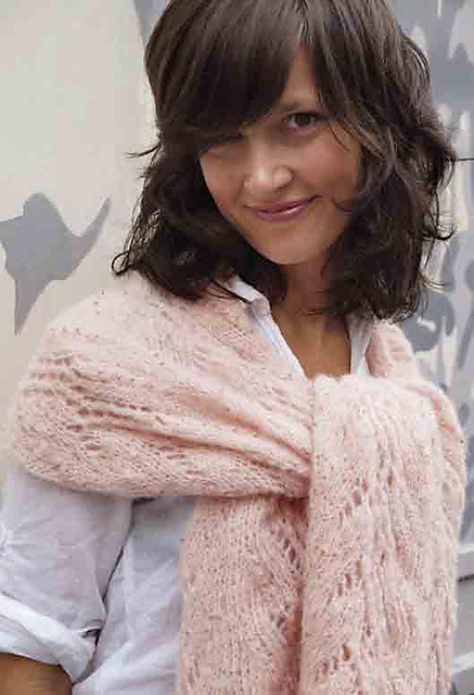 Lace shawl with pearls – MR14-17