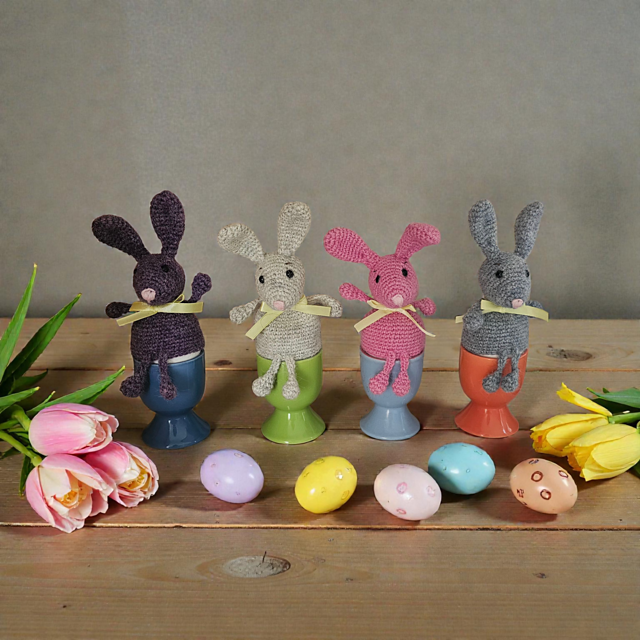 Bunny eggcozy