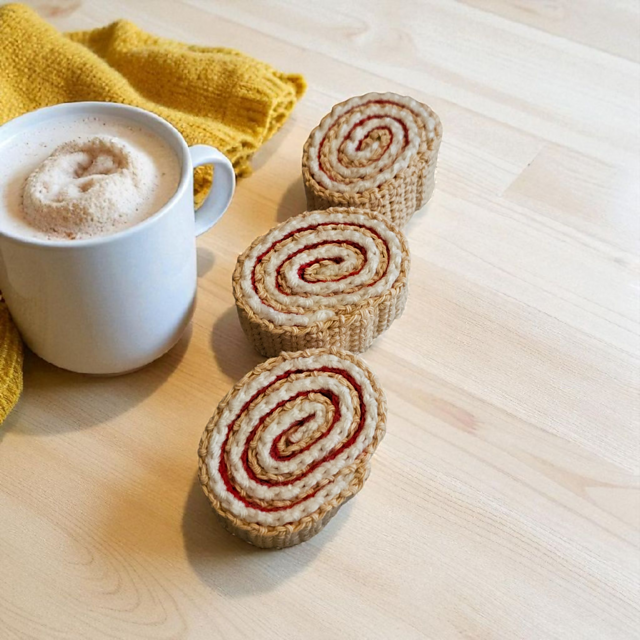 Swedish "rulltårta"