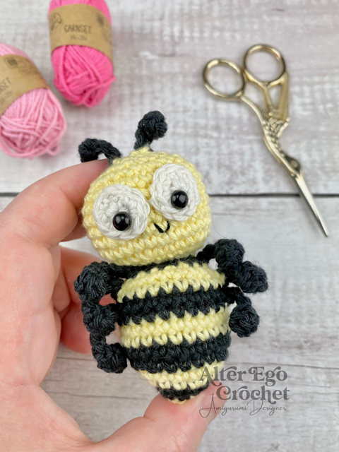 Ravelry: Beeatrice the Bee pattern by Alter Ego Crochet