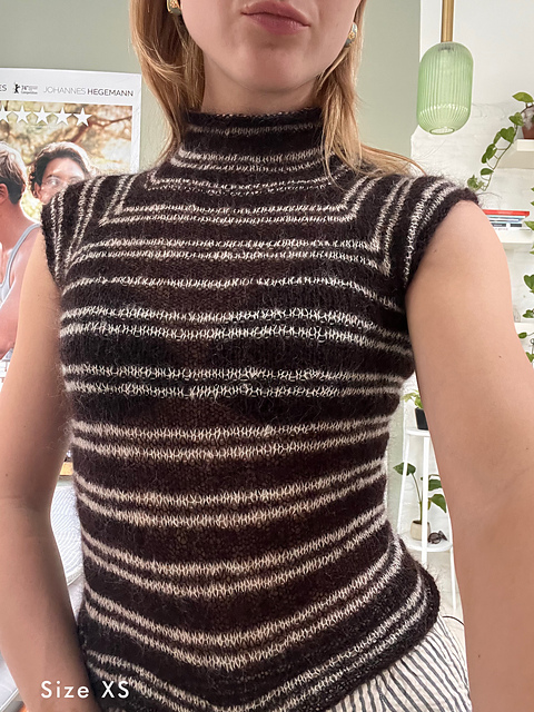 ウェーブパターンニットトップス / Wave Pattern Knit Tops Ravelry: Wave top pattern by Elena Fedotova