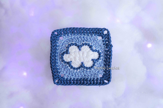 Cloud Granny Square