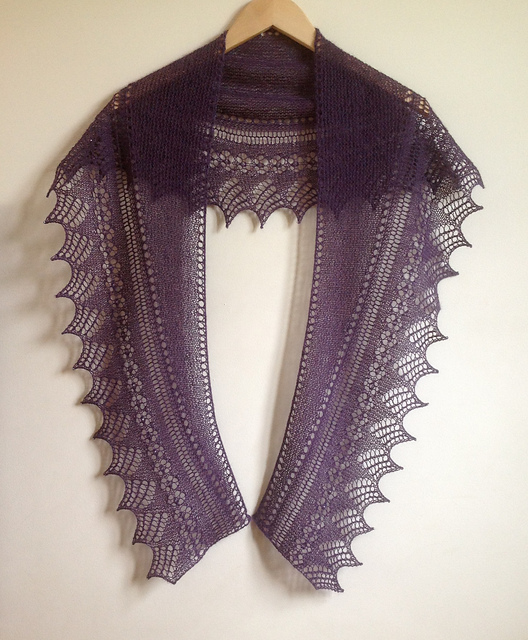 Daisy Chain Shawl