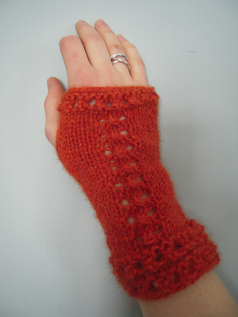 Stylish Lace Wristers