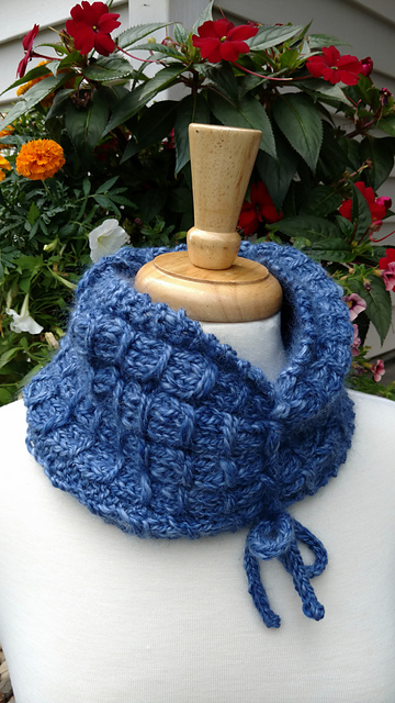 Cupcake Cowl