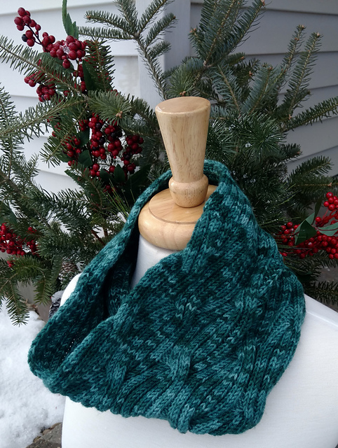Lodgepole Pine Reversible Cable Cowl