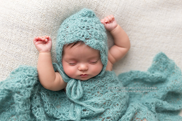 Newborn Lace Bonnet Hat and Photography Wrap