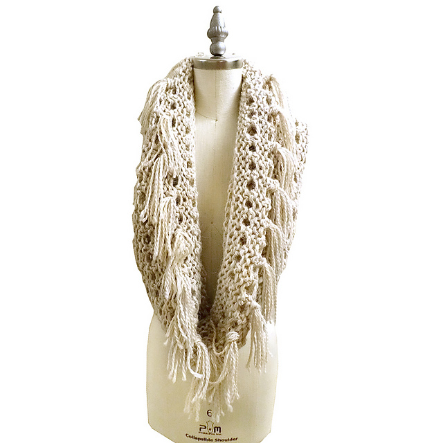 Mega Chunky Cowl