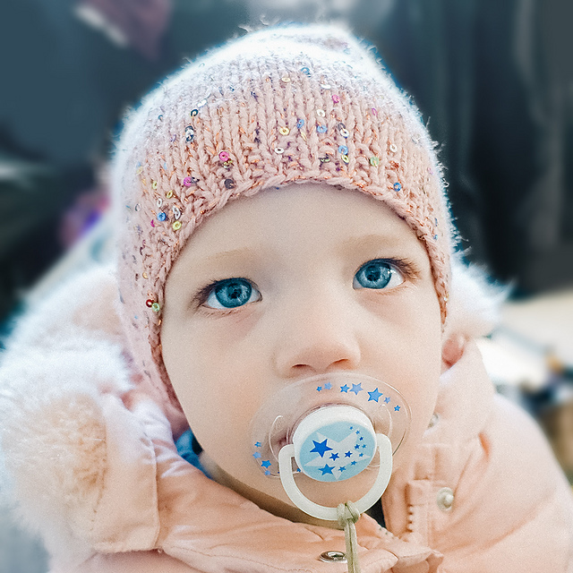 Mini Magpie Darling Hat