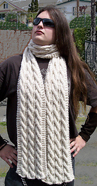 Amanda's Cabled Scarf