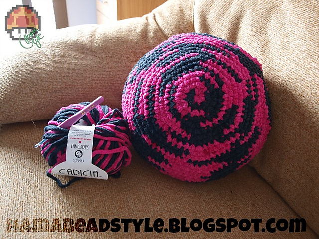 Round cushion / cojín redondo