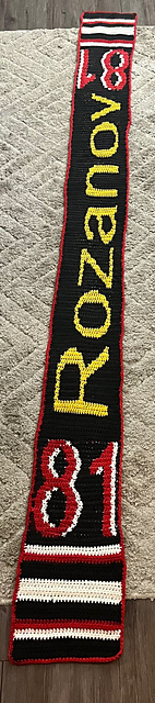 Heated Rivalry Rozanov Scarf