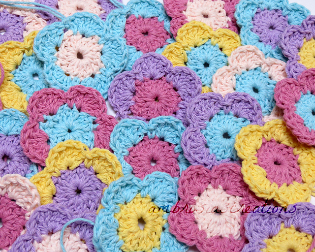 Simple Crochet Flowers