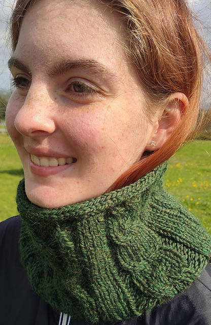 Ceangail Cowl