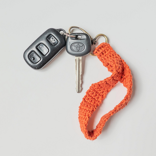 Simple Key Strap