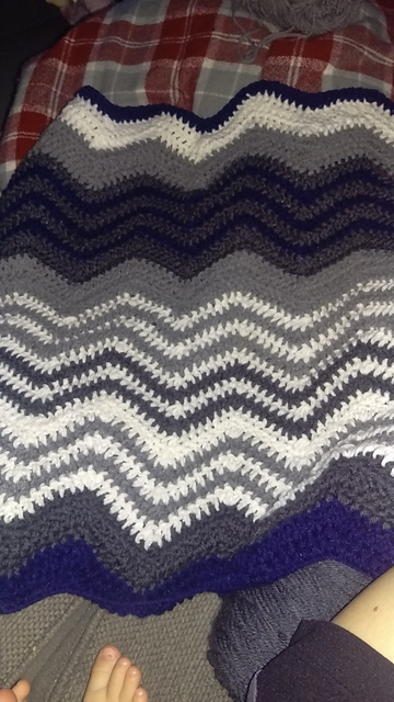 Classic Chevron Afghan