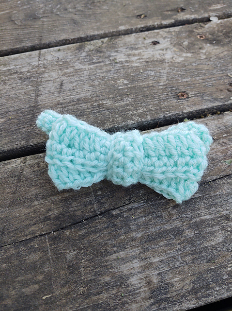 Easy as Pie Bow Tie