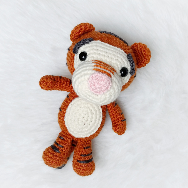 Snuggle Tigger