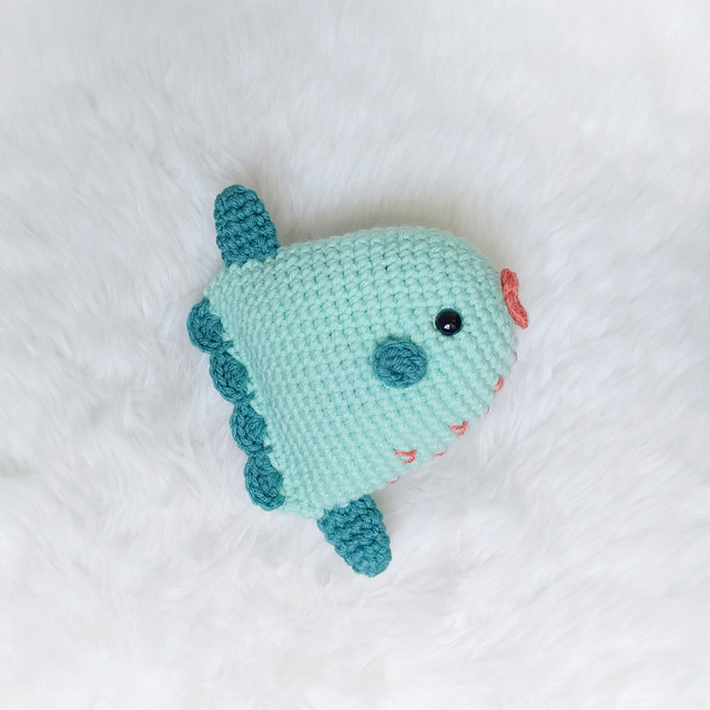 Snuggle Sunfish Mola Mola
