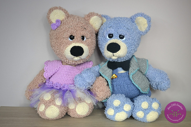 Bears in Love