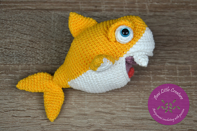 Baby Shark yellow