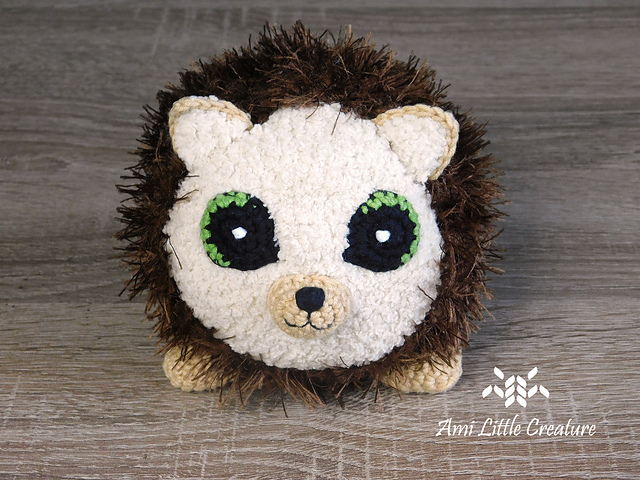 Amigurumi hedgehog George