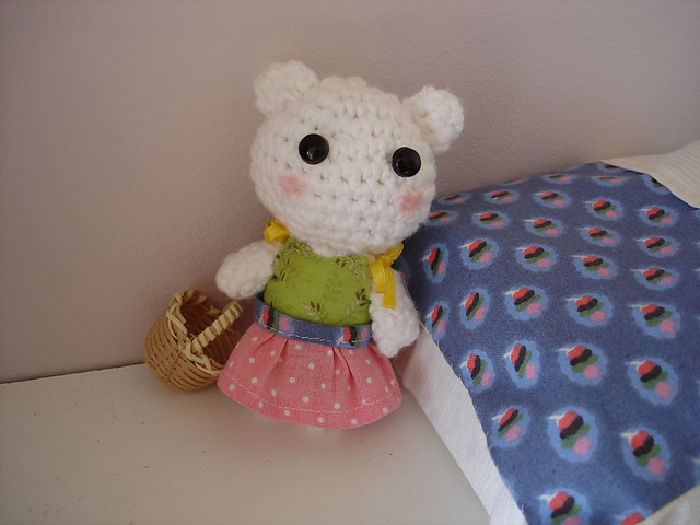 Amigurumi Snow-white bear