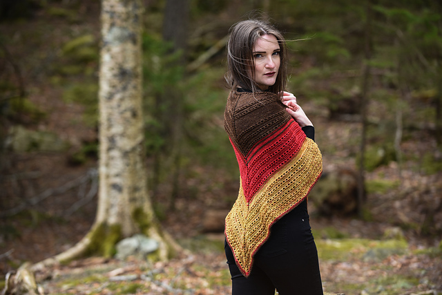 All Of a Twist Shawl