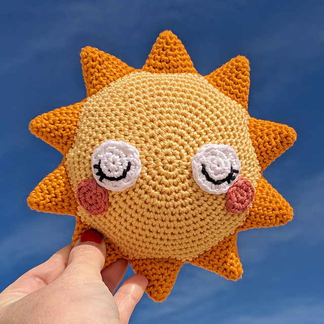 Crochet Happy Sun