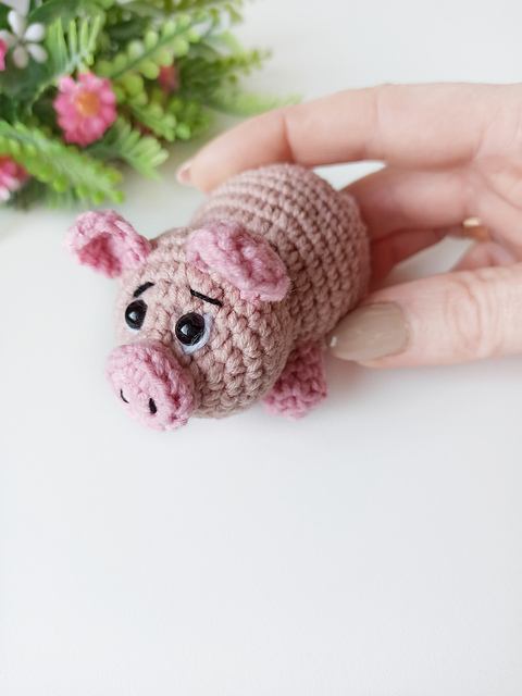 Little pig toy