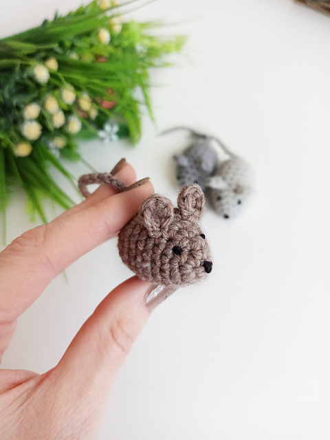 Tiny mouse