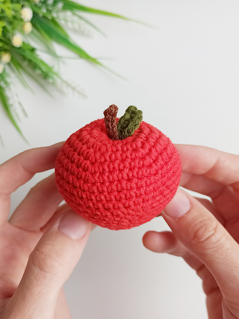 Cute Apple