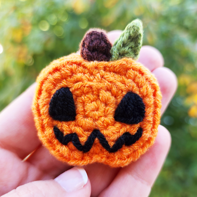 Halloween Pumpkin with Magnet