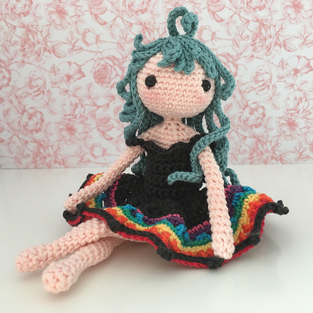 Prism the Rainbow Amigurumi