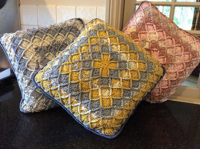 Bavarian Cushion Cover