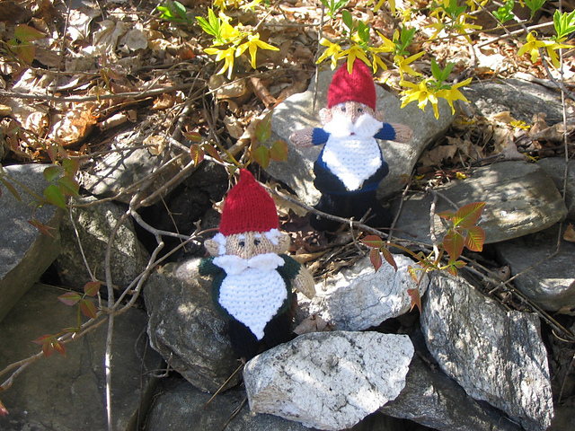 Knit Garden Gnome